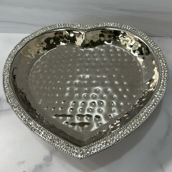 India Handicrafts heart shaped Beaded Hammered Silver tone Metal Tray Platter - Picture 1 of 12